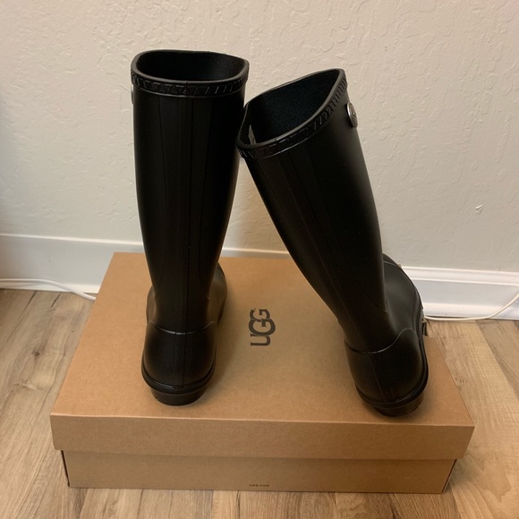 ugg women's shelby matte rain boot